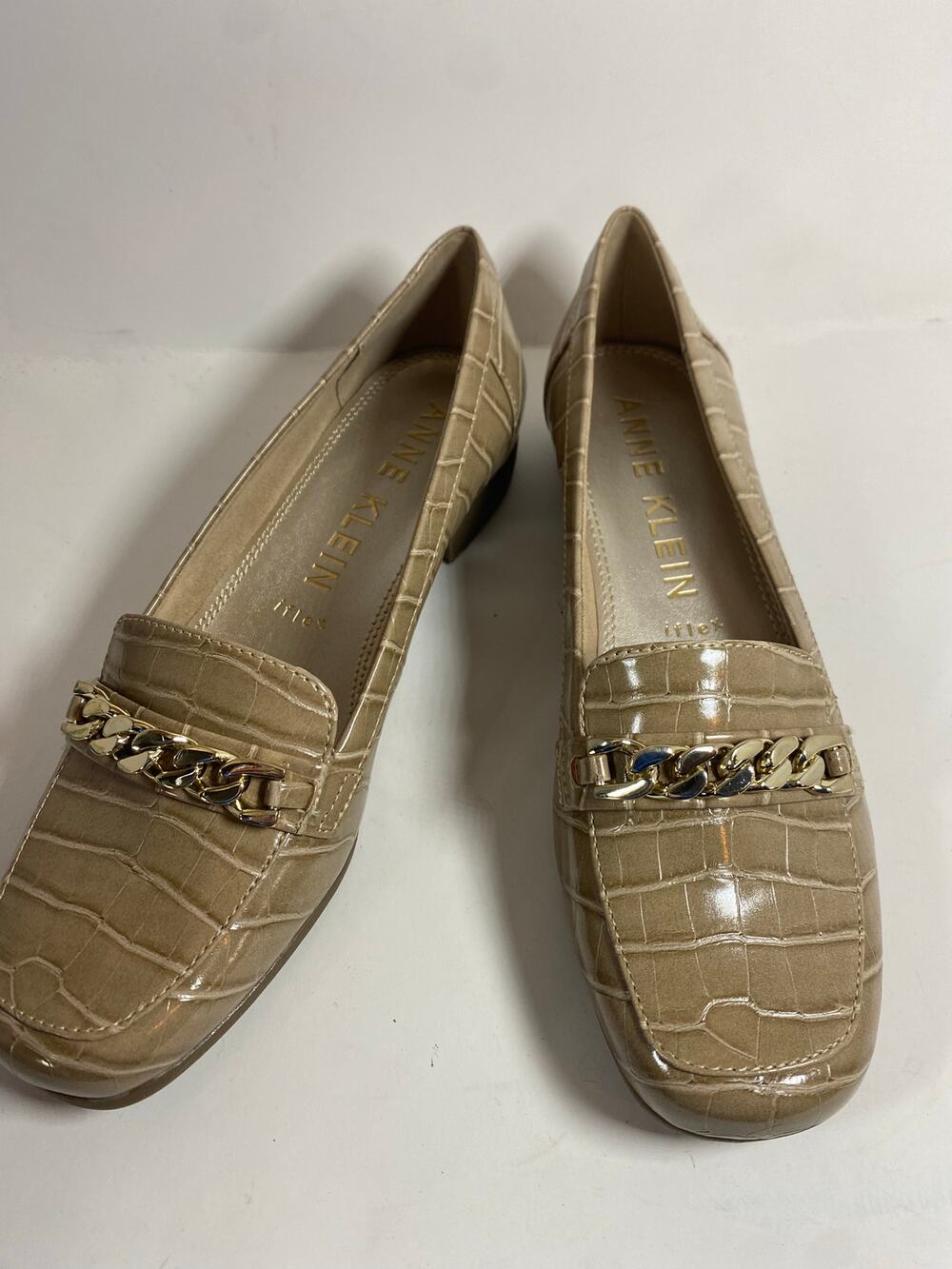 Anne Klein Akvalya Taupe Chain Loafers Womens Size 9.5 Casual Shoes